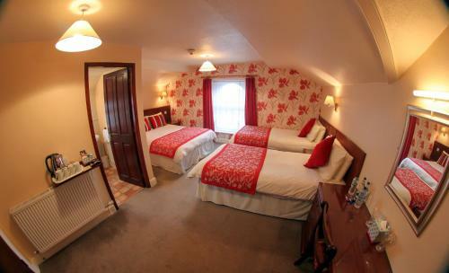 Bowden Lodge Hotel