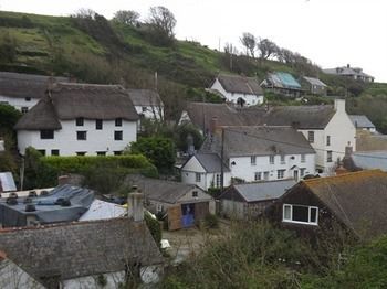 Hostal Cadgwith Cove Inn
