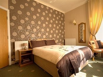 Hotel Pickwick Inn
