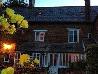 Bed & Breakfast Kendal House