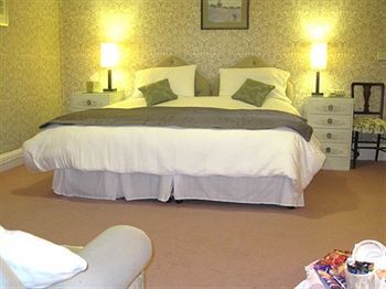 Bed & Breakfast Court Barn Country House Hotel