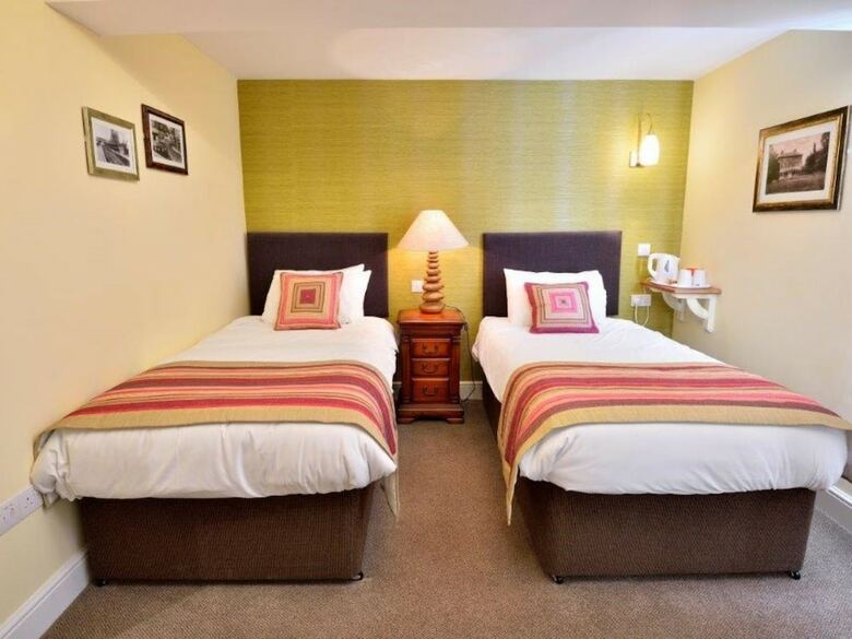 Hostal The George Hotel, Crewkerne