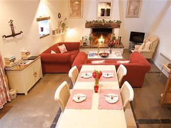 Bed & Breakfast White Horse Farm