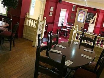 Hostal The Sun Inn