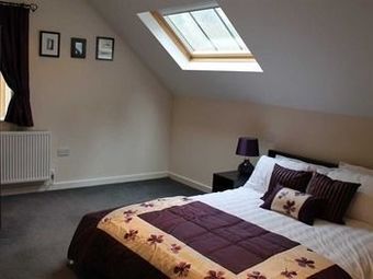 Hostal We Three Loggerheads
