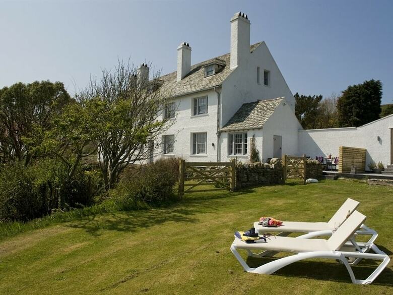 Hotel South Stack Coastal Retreats
