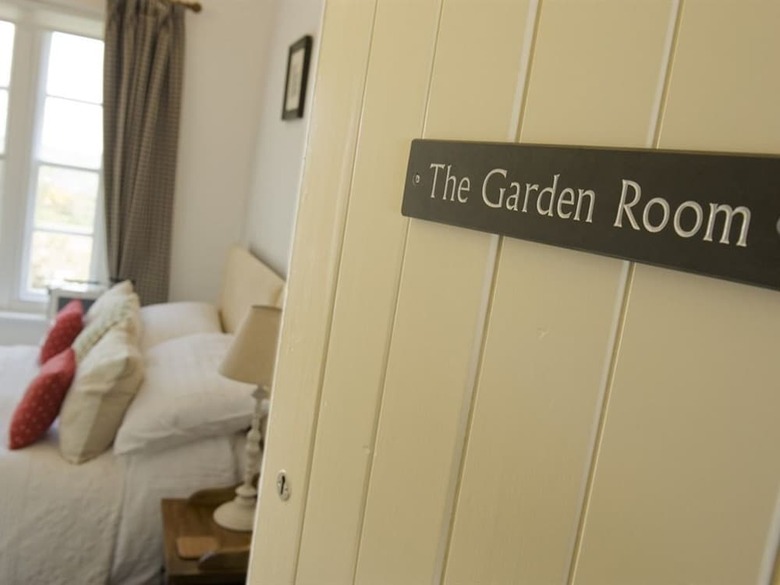 Hotel South Stack Coastal Retreats