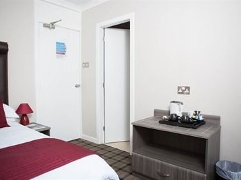 The Greenside Hotel