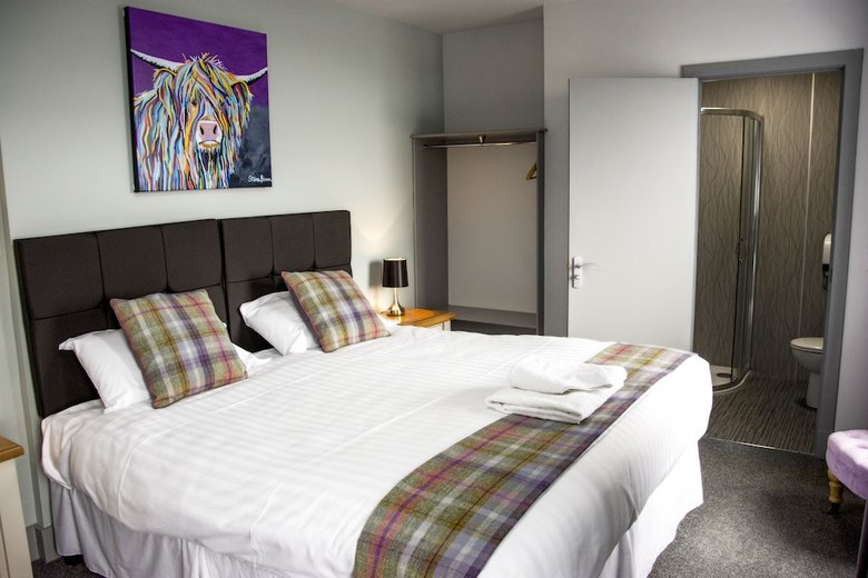 The Knowes Hotel