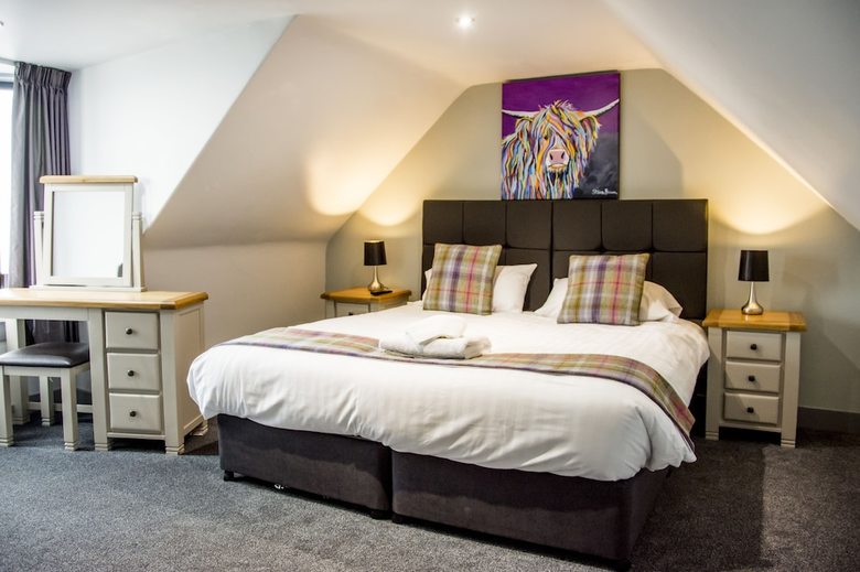 The Knowes Hotel