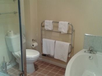 Bed & Breakfast Lodge At Lochside