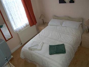 Bed & Breakfast Howard's Way Guest House