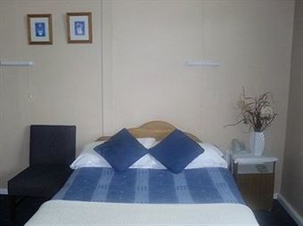 Hotel Carrybridge Lakeside Lodge