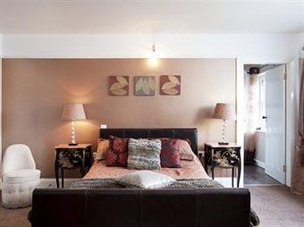 Bed & Breakfast Lisnacurran Country House