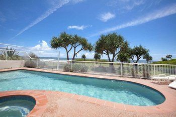 Aparthotel Regency On The Beach