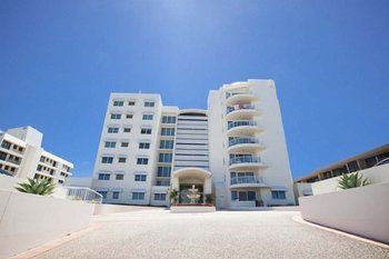 Aparthotel Regency On The Beach