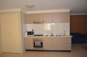 Cooma Country Club Motor Inn