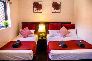 Motel Ascot Budget Inn