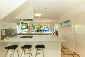 Hotel Noosa Entrance Waterfront Resort