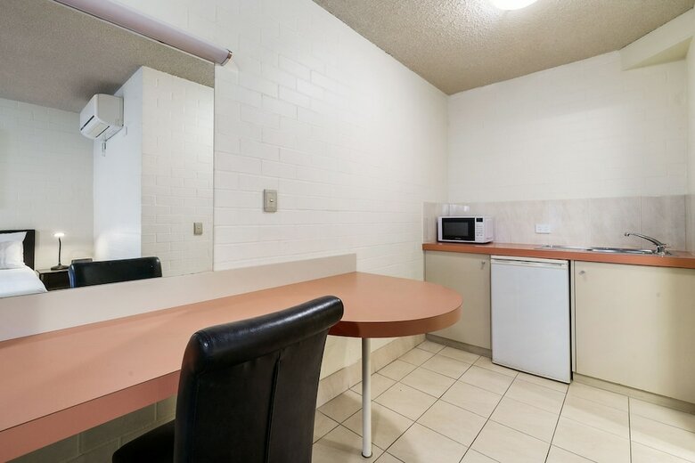 Best Western Warby Lodge Motor Inn