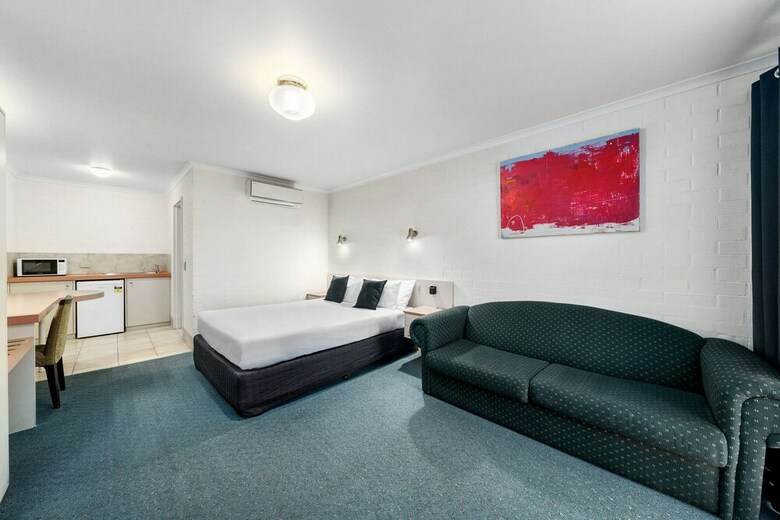Best Western Warby Lodge Motor Inn