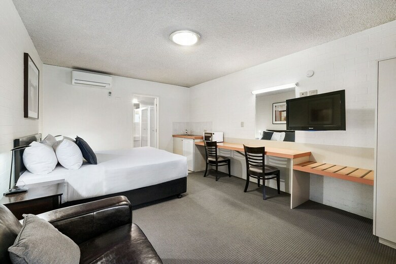Best Western Warby Lodge Motor Inn