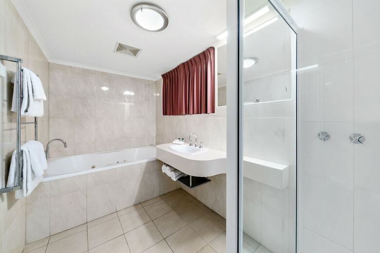 Best Western Warby Lodge Motor Inn