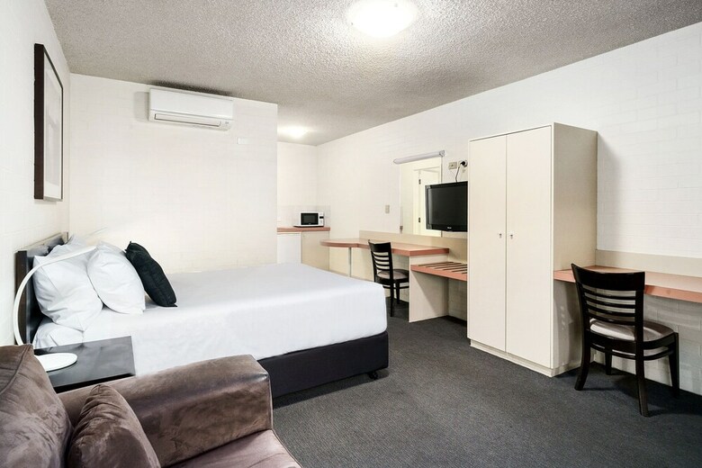 Best Western Warby Lodge Motor Inn