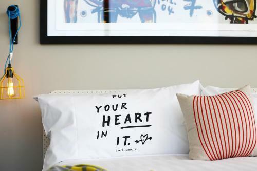 Aparthotel Art Series - The Larwill Studio