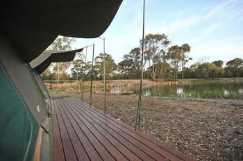 Billabong Camp, Taronga Western Plains Zoo