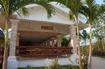 Real Mayab Hotel & Bungalows