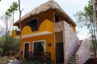 Real Mayab Hotel & Bungalows