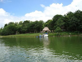 Apartamento Maya Zacpet�n Jungle Lodge
