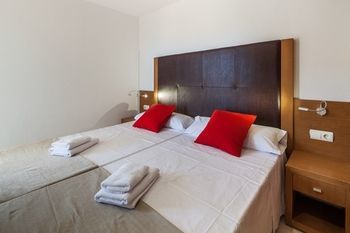 Aparthotel Ibiza Heaven Apartments