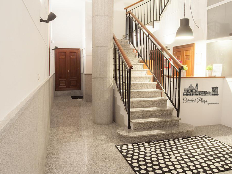 Apartamentos Catedral Plaza