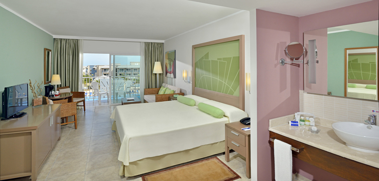 Hotel Melia Jardines Del Rey