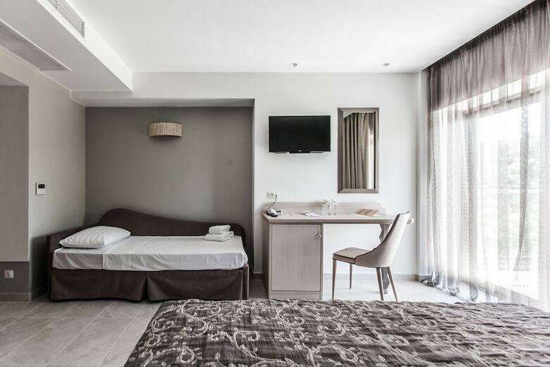 Hotel Elinotel Sermilia