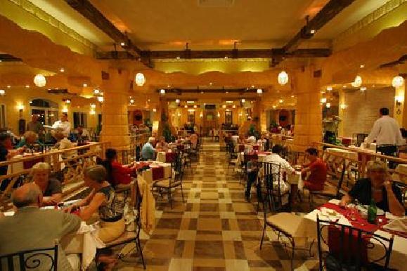 Hotel Alf Leila Wa Leila