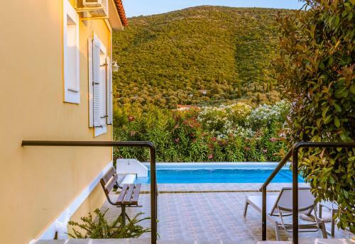 Mouzakis Villas