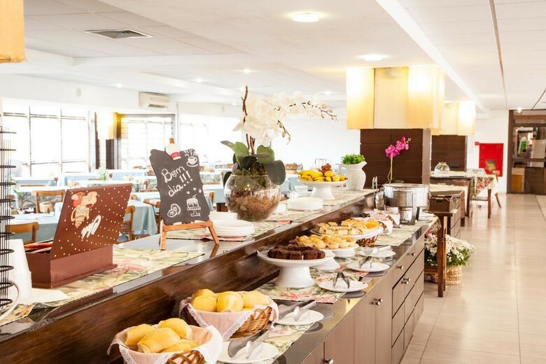 Hotel Jurer� Beach Village