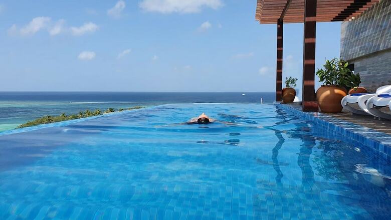 Arena Beach Hotel At Maafushi