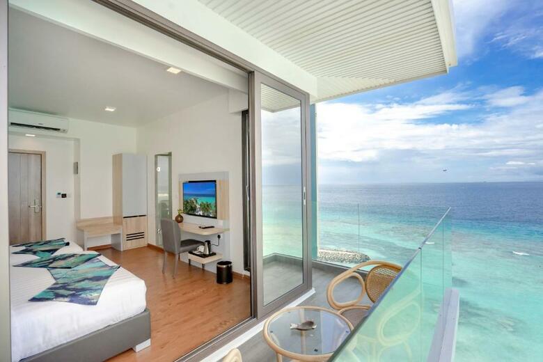 Arena Beach Hotel At Maafushi