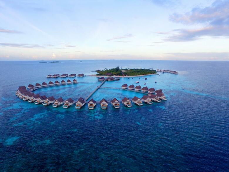 Hotel Centara Grand Island Resort & Spa Maldives