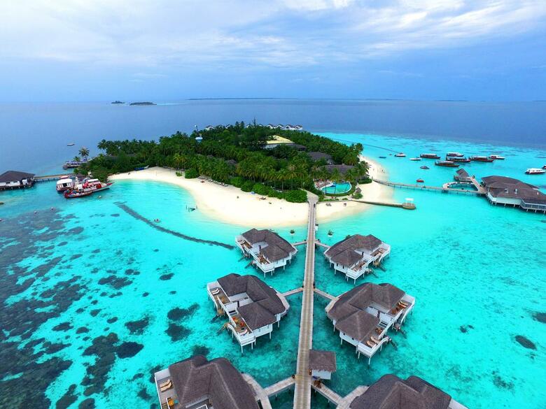 Hotel Centara Grand Island Resort & Spa Maldives