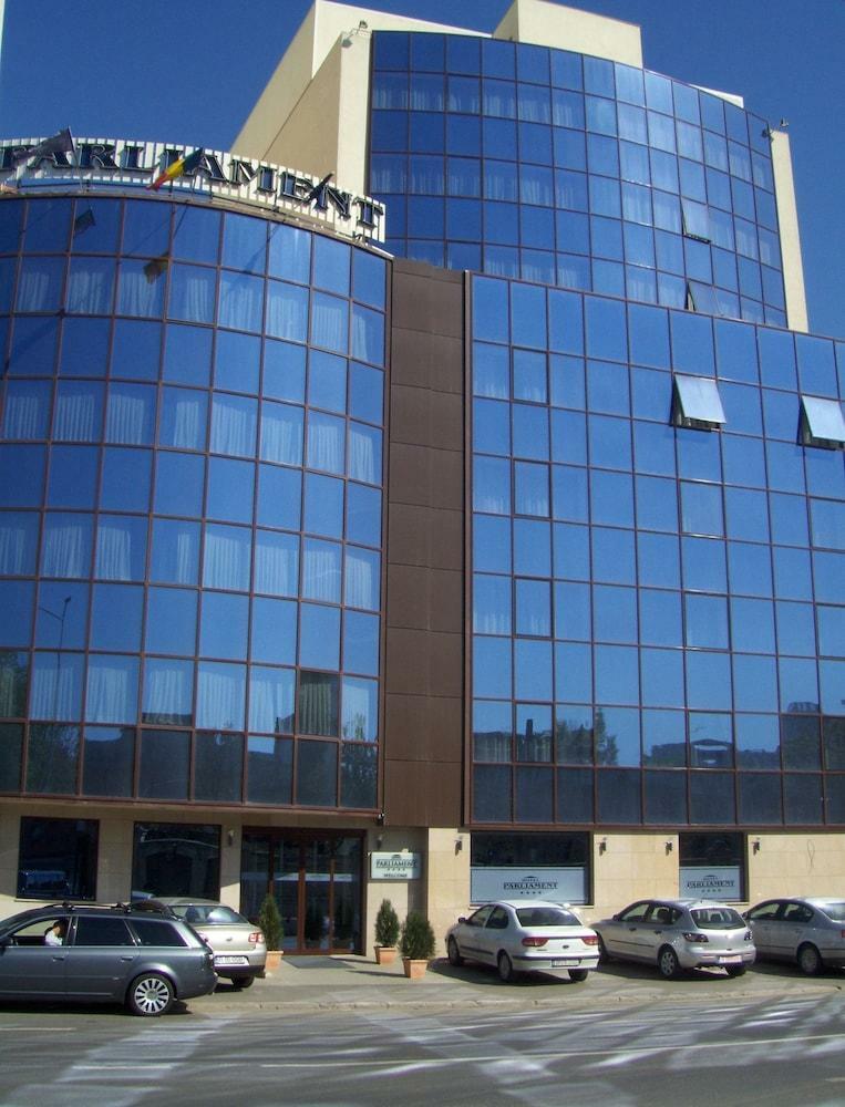 Hotel Parliament