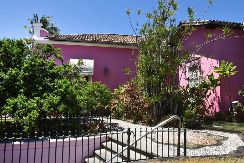 Catharina Paragua�u Hotel