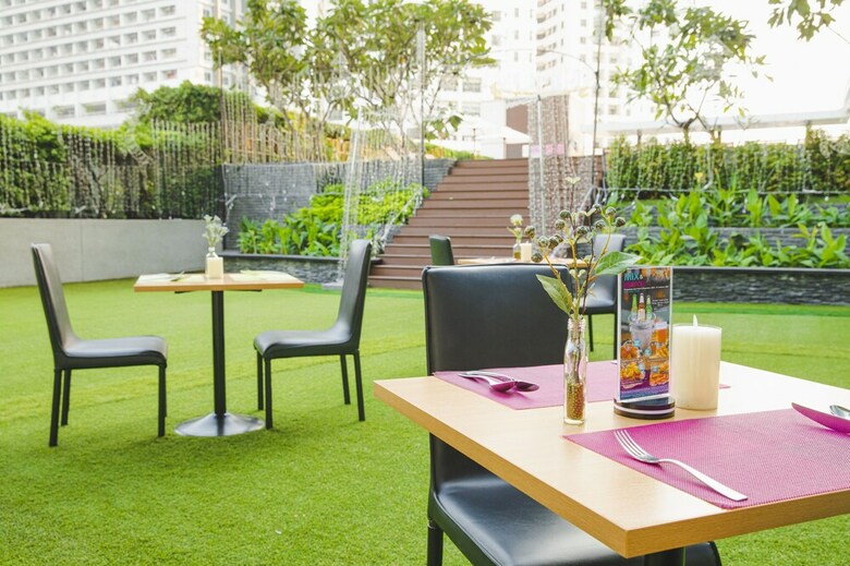 Hotel Vela Dhi Glow Pratunam