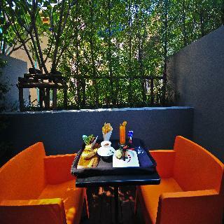Hotel Galleria 10 Sukhumvit By Compass Hospitality