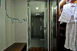 Hotel Galleria 10 Sukhumvit By Compass Hospitality