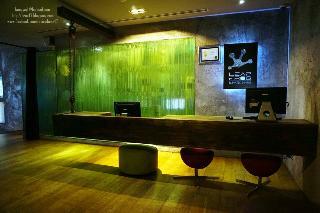Hotel Galleria 10 Sukhumvit By Compass Hospitality